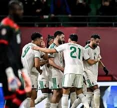 中超- 阿齐兹闪击段刘愚破门 西海岸2-0三镇中超最佳阵容：克雷桑独造3球 吴曦吊射戏耍御林军防线亚冠前瞻：中日对决！申花恐残阵出击 海港盼拒连败